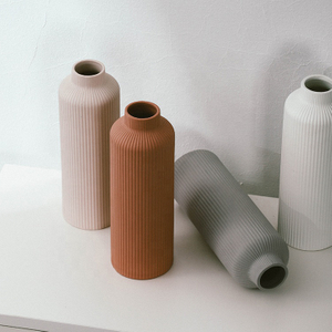 MODERN SIMPLE CERAMIC HOME VASE